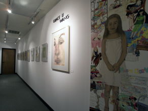 Grace Li Wang Gallery photo by Mallin Photography
